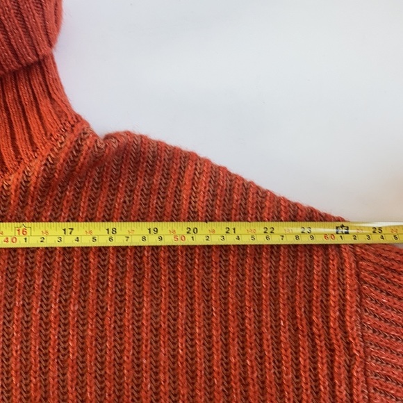 Old Navy dark rust (orange) cozy heathered rib-knit turtleneck sweater - Picture 15 of 16